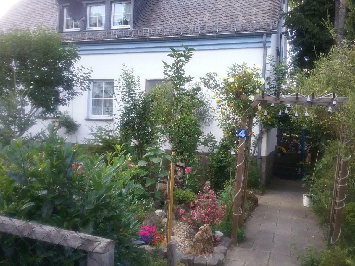 Gudrun Waegner Apartment Welcherath ภายนอก รูปภาพ